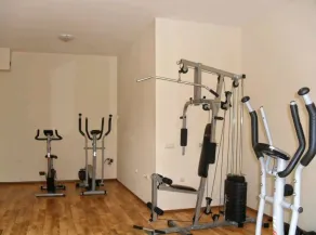 Brand New Apartment with pool, gym and playground - Image 4