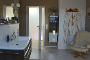 Babette vacation home near the city center with upscale furnishings - Image 4