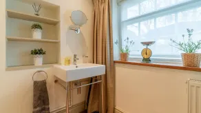 Manor Lodge Cottage - sleeps 4 guests  in 2 bedrooms - Image 3
