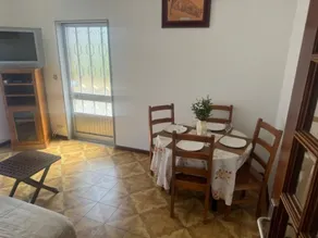 Appartement F2 Avec Jardin Cloture ET Fleurie - Image 5
