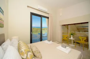 Contemporary Villa, A/C, Private Pool & Fabulous Sea Views 15mins walk to Acharavi or Roda Beach! - Image 4