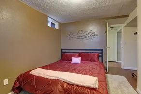 Cozy King Suite + Near Hospital & Downtown + Fireplace - Image 4