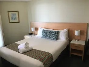 Ocean Facing Mooloolaba Apartment Landmark Resort - Image 3
