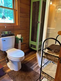 Cozy Mountaintop Retreat - Image 3