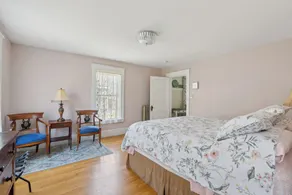 A historic treasure in Southern Maine, very unique and spacious - Image 4