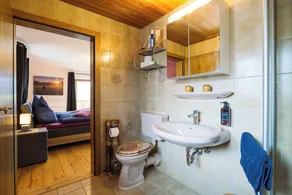 Ferienwohnung Blau für 4 Personen mit Balkon, 80m² - Image 4