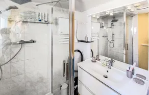 Gorgeous Home In Péronne With Wifi - Image 3