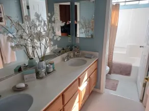 Wine country suburban retreat—minutes to town, wineries, and the coast! - Image 3