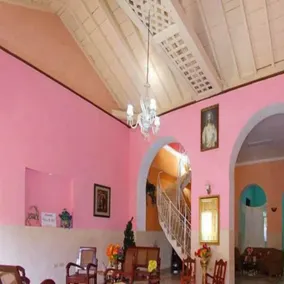Hostal You & Me - Image 2