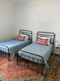Hamilton Getaway -Entire House in DT Hamilton - Image 3