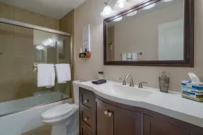 SCOTTSDALE CONDO/OLDTOWN ACROSS STREET FROM FASHION SQUARE MALL...NEW REMODEL - Image 3