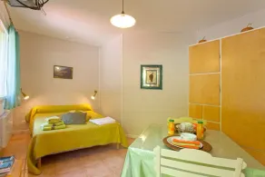In Maghja, a charming studio apartment, 500 meters from the beach, the river, and hiking trails. - Image 4