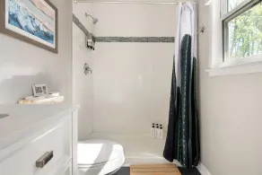 Sunny Spring Escape – Downtown 9 Min – Pool Tab – Relax N Raleigh - Image 5