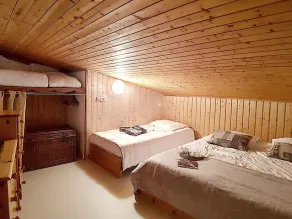 Duplex for 4, ski-in/ski-out, balcony - Image 3