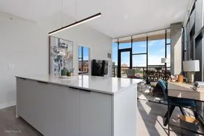 Luxe 1BR: Unmatched Views & Location - Image 3