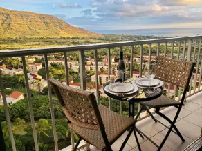 Makaha Valley One Bedroom Condo Ocean & Mountains Views,  walk to the Beach - Image 5