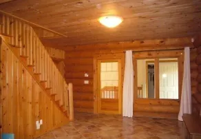 Balm Beach Log Cottage / Casa - Tiny, Ontario - Image 2
