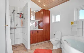 Nice Home In Rønde With 3 Bedrooms And Wifi - Image 2
