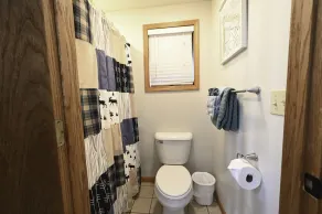 Schuss Village. Für 2018 neu renoviert. King Murphy Bett. Queen Schlafsofa. W-lan - Image 3