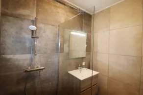 New, luxury holiday home in the heart of Friesland - Image 5