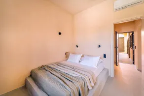 Kaliva Residence, Luxe sea front villa-heated pool - Image 5