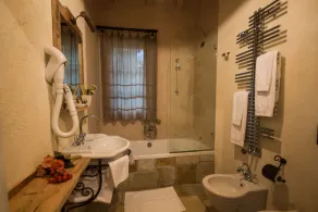 Olimagio Farmstay mit Tieren und 25-Meter-Pool, weniger als 4 km vom Strand von Forte dei Marmi entfernt - Image 3