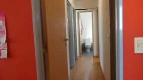 Sunny 2 Bedroom Apartment - Image 2
