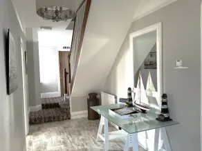 Pendragon House Overlooks Crooklets Beach in Bude with parking for 5 cars. - Image 2