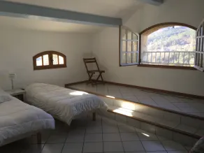 Rolig og sindsro, sydlige Ardeche-familiehus, flod og bjerg - Image 5