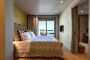Private Swimming Pool Suite with Sea View, Coocono Villas - Image 4