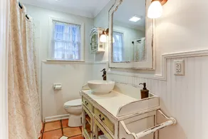 Ocean Ave Seaside Cottage - Image 3