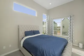 New Modern Luxury Townhome - Image 2