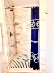 Upgraded, Stylish & Comfy 1 Bedroom/1 Bath Studio - Image 5