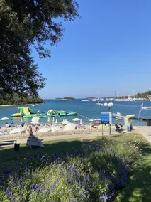 2B Entire Holiday Home. Pool, Parking, Pergola, Private. Quiet Village Location. - Image 4
