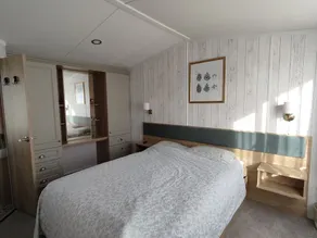 Poole Harbour View Lodge at Rockley Park - Image 4
