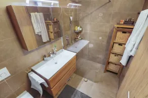 Nice apartment near the center - Image 2