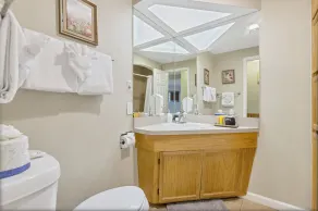 Charming 2 Bedroom w/ Private Hot Tub and Mountain views! - Image 4