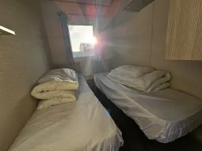 2 Bed Caravan Leanne Centeal Heated - Image 4