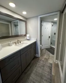 Beautifully Remodeled luxurious Sand Key beach Condo with WORLD CLASS VIEWS - Image 5