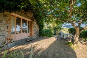 Agriturismo 'Stella Sud Podere Carbone' avec terrasse et Wi-Fi - Image 3