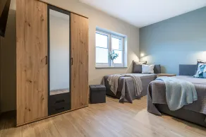 Vacation home for 6 guests with sauna, fireplace and lake view in Walchum - Image 4