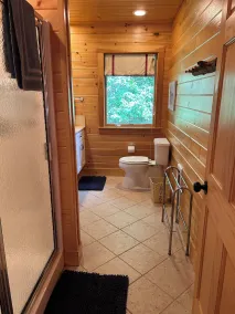 Deluxe Waterfront Cottage on Somes Sound - Image 5