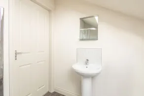 Host & Stay - Woodlands View - Image 5