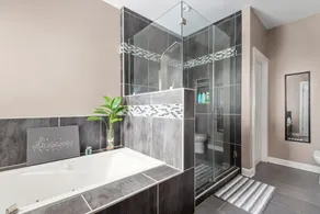 Stunning downtown beauty - minutes from all Indianapolis has to offer!  - Image 3