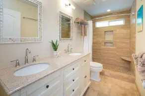 ★ Amazing ★ Kailua Bliss Beach House ★ Pool! Game Room! 1 House from the Beach - Image 2