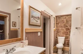 Frush Farm Bed & Breakfast - Image 3