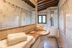 Villa Rocco, Traditional Luxury Near Town - Image 5