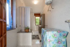 Casa vacanze 'San Giovanni' con terrazza privata, Wi-Fi e aria condizionata - Image 5