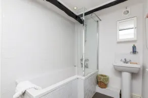 Barn Cottage set in Graffham at the heart of The South Downs National Park - Image 5