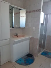House - Image 2